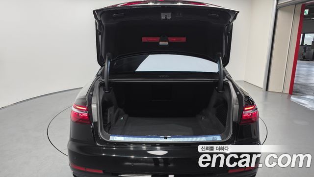 Audi A8 (D5) 55 TFSI Quattro Premium LWB 2023 — фото 20