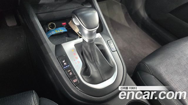 Kia K3 (II) 1.6 Prestige 2022 — фото 9
