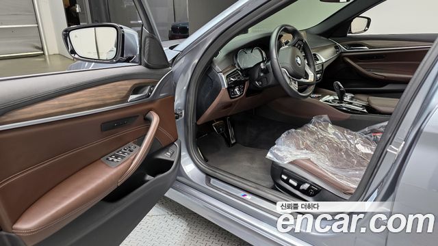 BMW 5 Series (G30) 530i M Sport Package Plus 2018 — фото 10