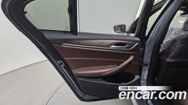 BMW 5 Series (G30) 530i M Sport Package Plus 2018 — фото 25