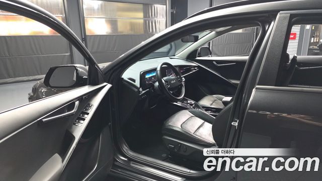 Kia Niro EV Earth 2024 — фото 10