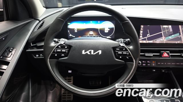 Kia Niro EV Earth 2024 — фото 13