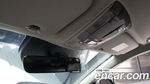 Kia Niro EV Earth 2024 — фото 18