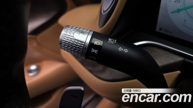 Genesis G90 (RS4) Gasoline 3.5 Turbo AWD 2023 — фото 27