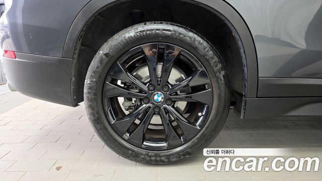 BMW X1 (F48) xDrive 20i Advantage 2020 — фото 5