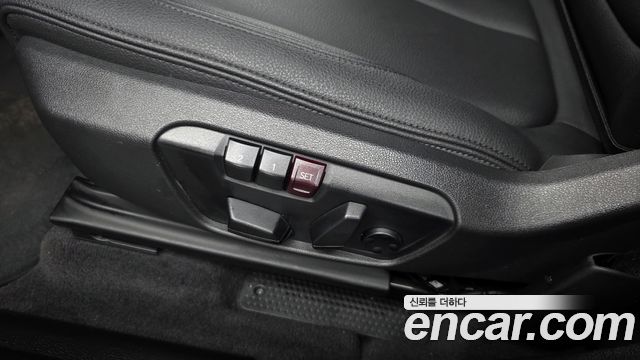 BMW X1 (F48) xDrive 20i Advantage 2020 — фото 17