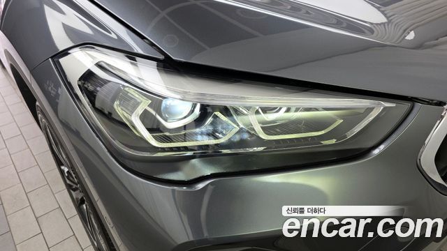 BMW X1 (F48) xDrive 20i Advantage 2020 — фото 22