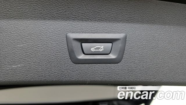 BMW X1 (F48) xDrive 20i Advantage 2020 — фото 32