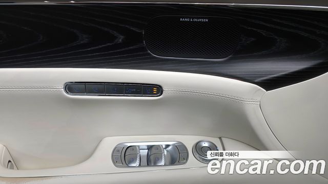 Genesis G90 (RS4) Gasoline 3.5 Turbo AWD 2023 — фото 27