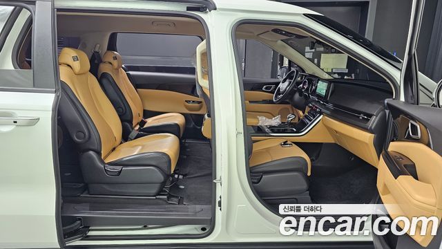 Kia Carnival (IV) Gasoline 9-Seater Prestige 2023 — фото 12