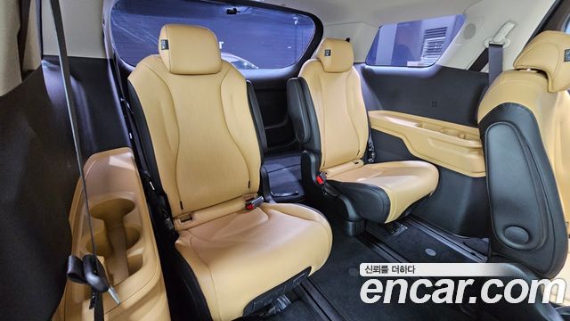 Kia Carnival (IV) Gasoline 9-Seater Prestige 2023 — фото 19