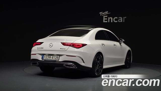Mercedes-Benz CLA-Class (C118) CLA250 4MATIC 2021 — фото 2