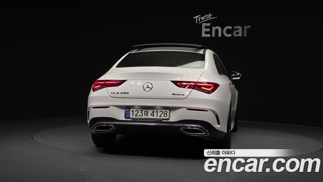 Mercedes-Benz CLA-Class (C118) CLA250 4MATIC 2021 — фото 4