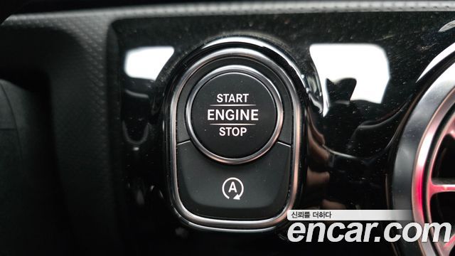 Mercedes-Benz CLA-Class (C118) CLA250 4MATIC 2021 — фото 27
