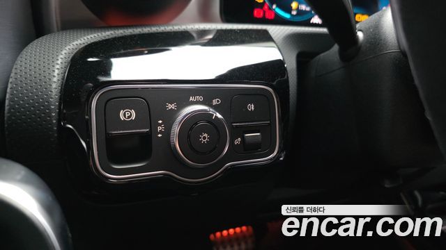 Mercedes-Benz CLA-Class (C118) CLA250 4MATIC 2021 — фото 30