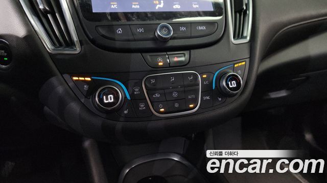 Chevrolet Malibu 1.3 Turbo Premier 2020 — фото 15