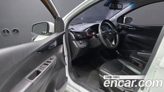 Chevrolet Next Spark LTZ 2016 — фото 10