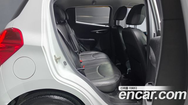 Chevrolet Next Spark LTZ 2016 — фото 12