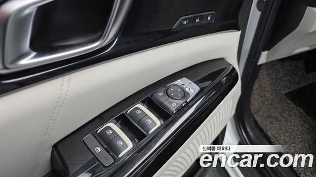 Kia Carnival (IV) Gasoline 9-Seater Signature 2021 — фото 12