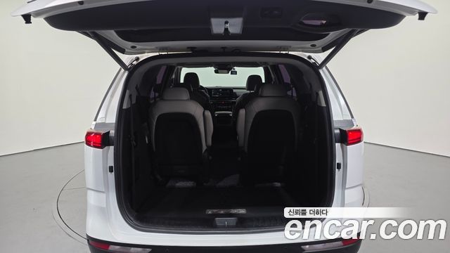 Kia Carnival (IV) Gasoline 9-Seater Signature 2021 — фото 20
