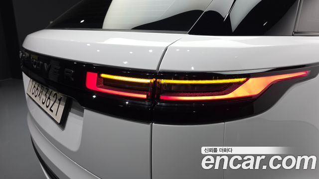 Land Rover Range Rover Velar 3.0 P400 Dynamic HSE 2025 — фото 29