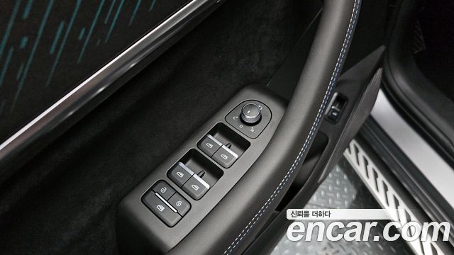Renault Korea Grand Koleos 2.0 Esprit Alpine 2WD 2025 — фото 29