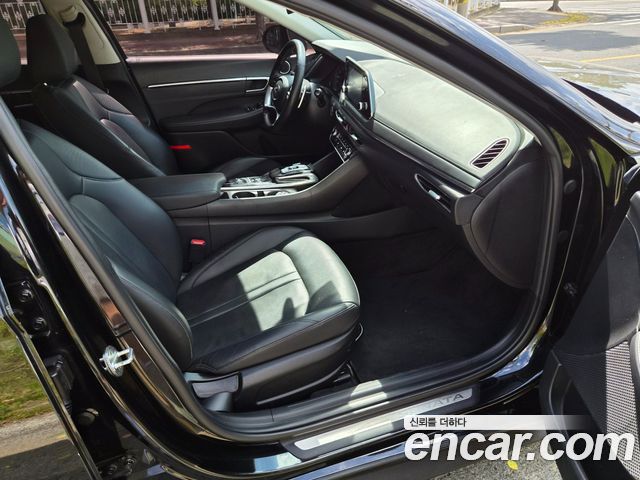Hyundai Sonata (DN8) 2.0 LPG(rental car) Style 2022 — фото 23