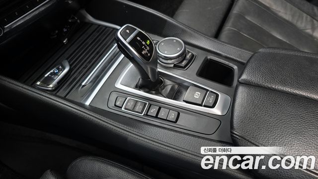 BMW X6 (F16) xDrive 40d 2015 — фото 9