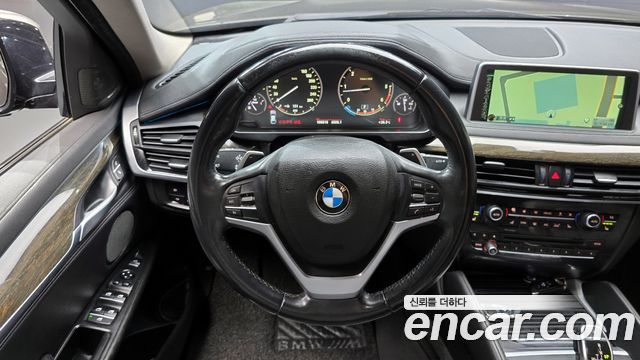 BMW X6 (F16) xDrive 40d 2015 — фото 13