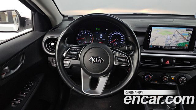 Kia K3 Standard 2021 — фото 13