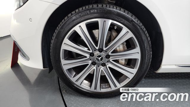 Mercedes-Benz E-Class (W213) E450 4MATIC Exclusive 2021 — фото 5