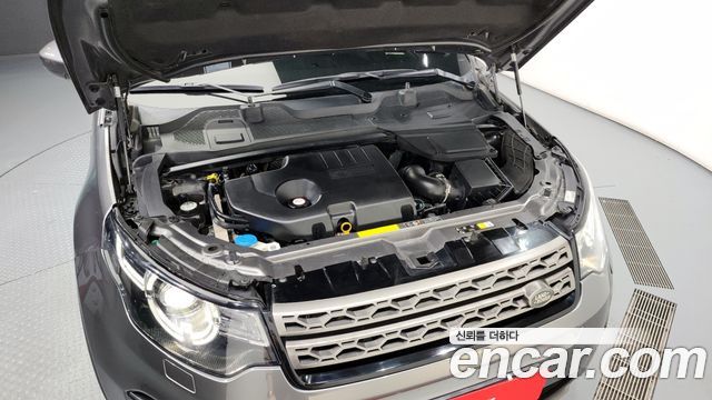 Land Rover Discovery Sport 2.0 TD4 SE (150PS) 2019 — фото 6