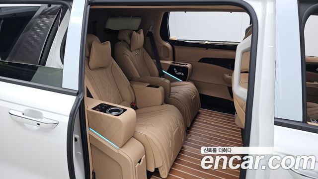 Kia Carnival (IV) Gasoline 9-Seater Hi Limousine (7-seater Limousine(Special vehicle) 2026 — фото 11