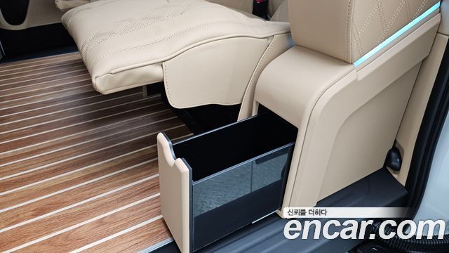 Kia Carnival (IV) Gasoline 9-Seater Hi Limousine (7-seater Limousine(Special vehicle) 2026 — фото 15