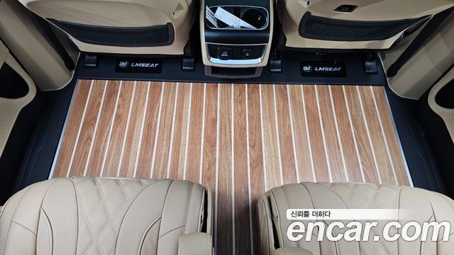 Kia Carnival (IV) Gasoline 9-Seater Hi Limousine (7-seater Limousine(Special vehicle) 2026 — фото 16