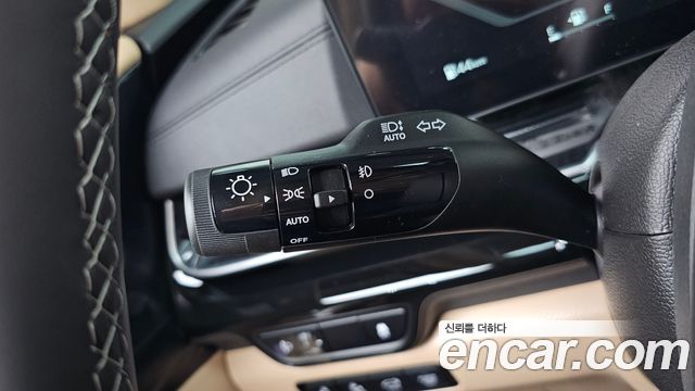 Kia Carnival (IV) Gasoline 9-Seater Hi Limousine (7-seater Limousine(Special vehicle) 2026 — фото 36