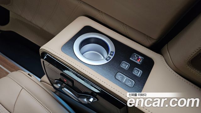 Kia Carnival (IV) Gasoline 9-Seater Hi Limousine (7-seater Limousine(Special vehicle) 2026 — фото 39