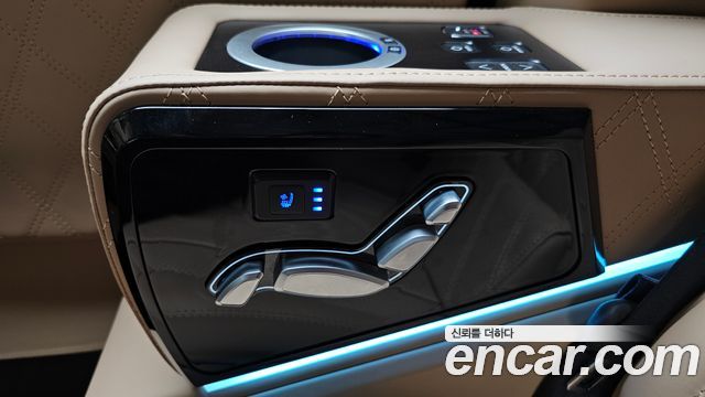 Kia Carnival (IV) Gasoline 9-Seater Hi Limousine (7-seater Limousine(Special vehicle) 2026 — фото 41