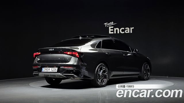 Kia K5 (III) 1.6 Turbo Noblesse 2024 — фото 2