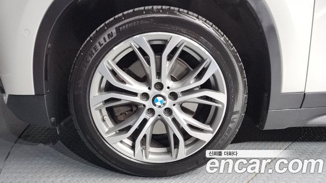 BMW X1 (F48) xDrive 20d 2016 — фото 5