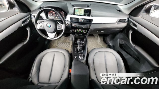 BMW X1 (F48) xDrive 20d 2016 — фото 7