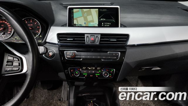 BMW X1 (F48) xDrive 20d 2016 — фото 18
