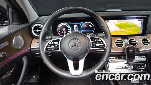 Mercedes-Benz E-Class (W213) E300 4MATIC Exclusive 2019 — фото 12