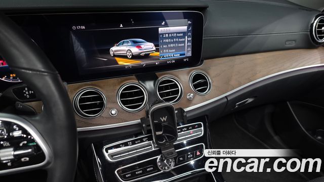 Mercedes-Benz E-Class (W213) E300 4MATIC Exclusive 2019 — фото 13
