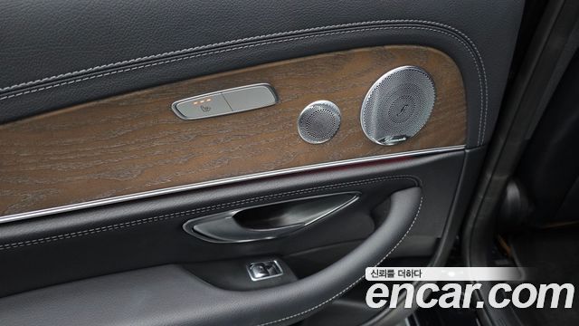 Mercedes-Benz E-Class (W213) E300 4MATIC Exclusive 2019 — фото 20