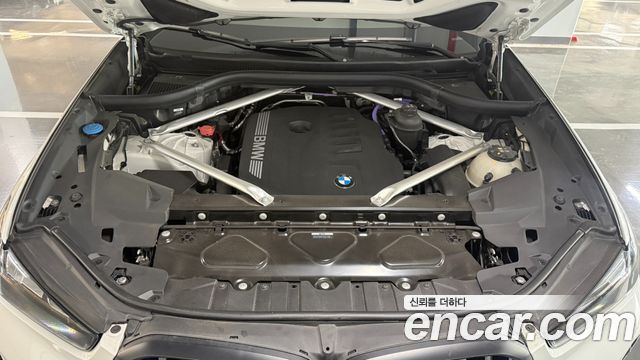 BMW X6 (G06) xDrive40i M Sport 2024 — фото 6