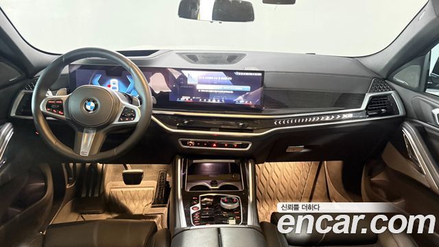 BMW X6 (G06) xDrive40i M Sport 2024 — фото 7