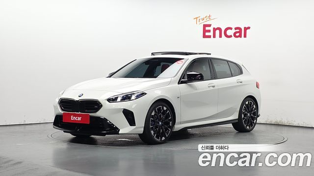 BMW 1 Series (F70) M135 xDrive 2025 — фото 1