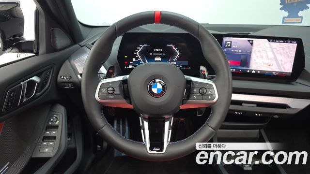 BMW 1 Series (F70) M135 xDrive 2025 — фото 13