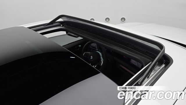 BMW 1 Series (F70) M135 xDrive 2025 — фото 19